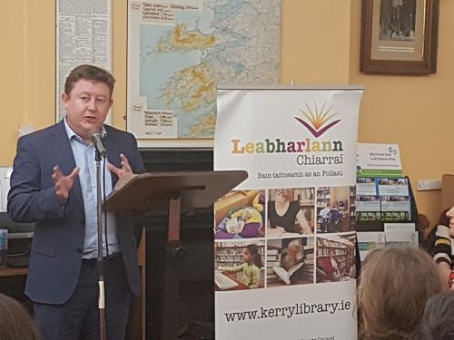 Tony-Bergin,-Editor-at-he-Journal-Launch.